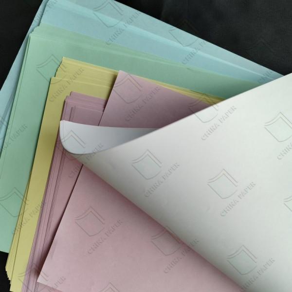 Carbonless Paper 50gsm Ncr Roll Ncr Cfb Color Paper In Sheet Auto Copy Papers