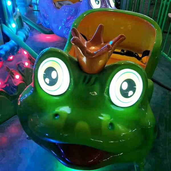 Family Park Jumping Frog Ride 12 Riders With Beautiful LED Lights