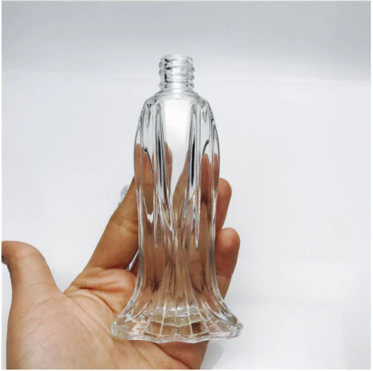 Gradient Pink Custom Glass Perfume Bottles Pump Sprayer Sealing Type