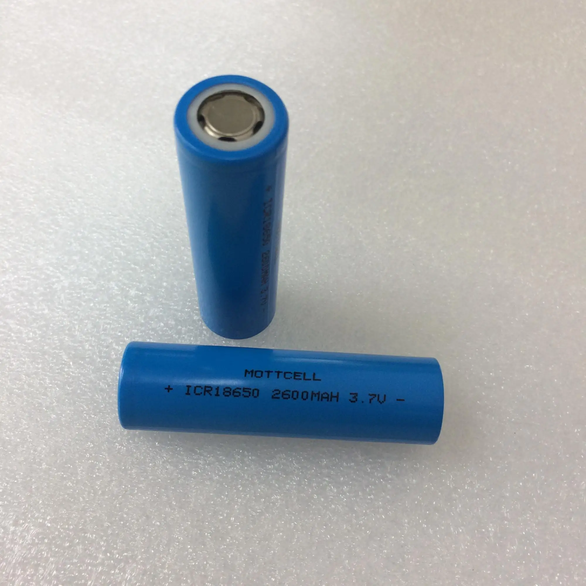 IEC62133 Cylinder Li Ion High Temperature Lithium Battery 18650 3.7v 2600mah