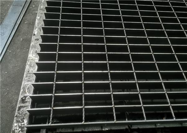 Quality 25x5 Galvanized Metal Catwalk Flooring Q345 Industrial Platform for sale