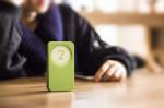 Restaurant table polarization tracker customer desk position tracking system