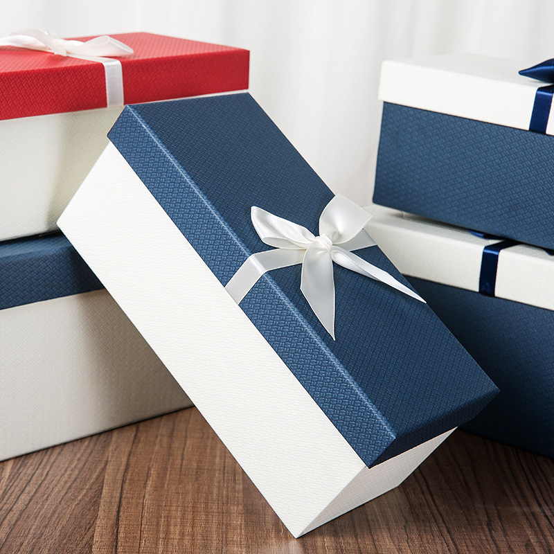 Custom Order Empty Cardboard Wedding Gift Box with Bow Tie and Ribbon Logo Printing