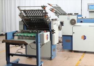 PLC Controlled Large Format Paper Folding Machine For Printing Industry OEM