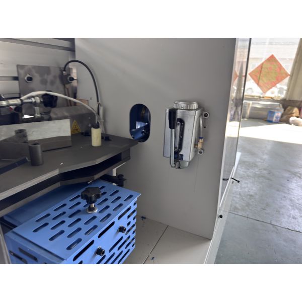 18-24m/min Automatic Edge Banding Machines 2600kg Hot Melt Glue Edge Banding Equipment