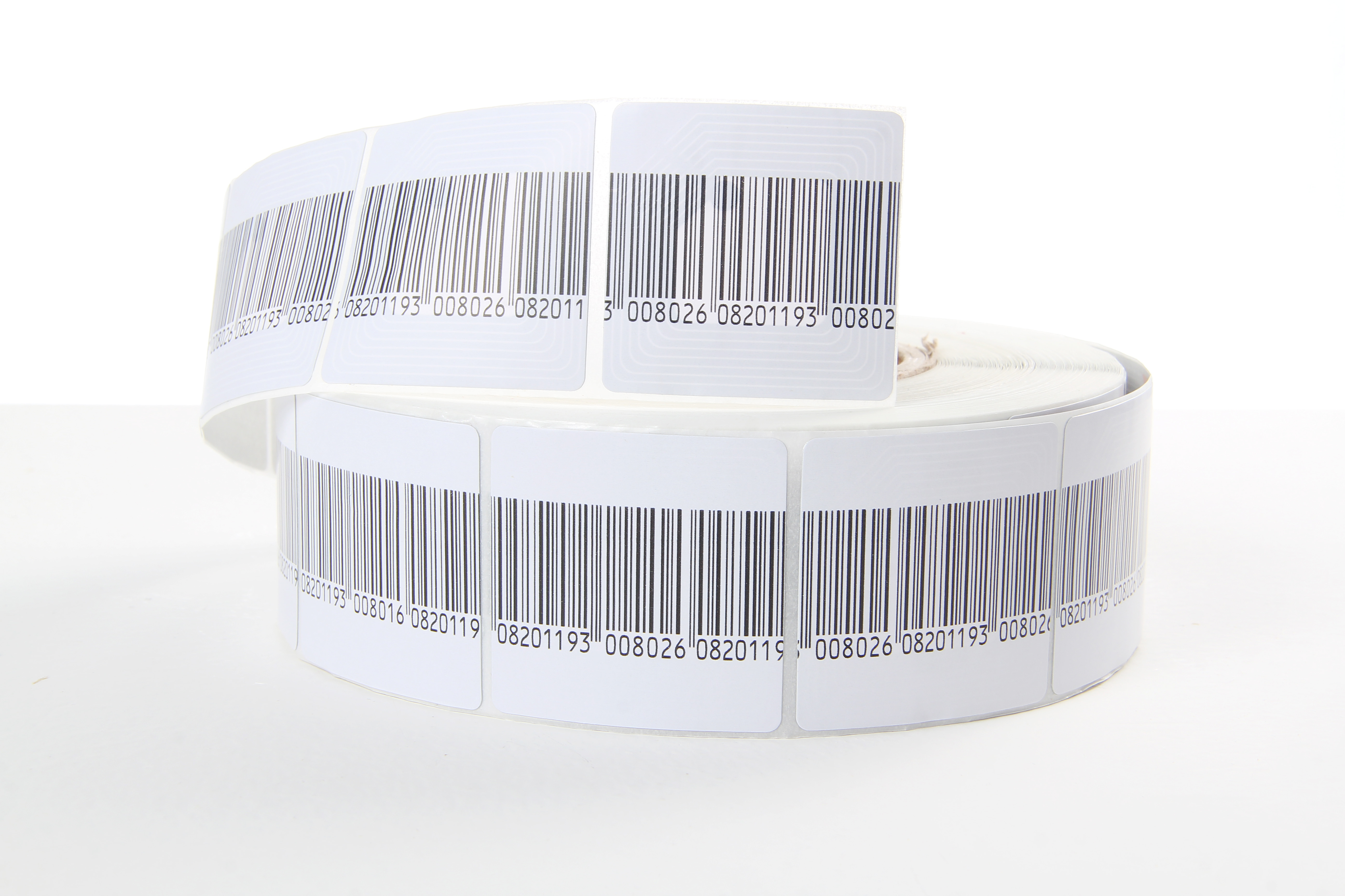 White EAS 8.2MHz Security RF Soft Label 50 X 50mm Coated Paper With Bar Code