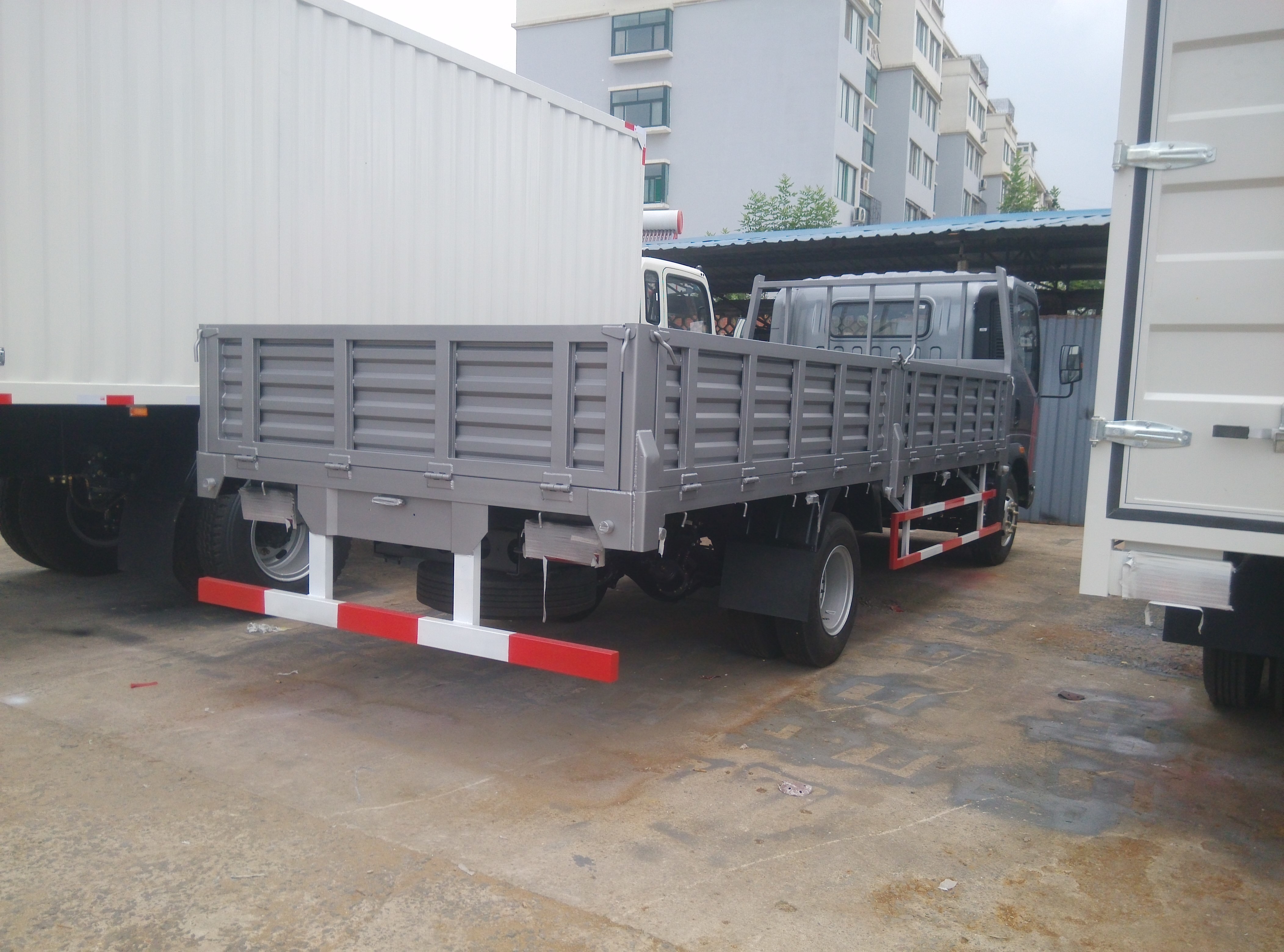 Sinotruk Howo Mini Cargo Truck Single Carbin 6 Wheels 4X2 Light Trucks