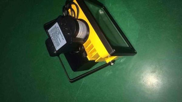 Quality Dimmable flood light with sensor PIR option /50W led flood light wih sunpower solar for sale