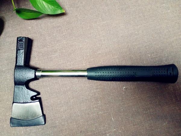 Quality 600G Multi Purpose Axe with Steel Tubular Handle XL0160 for sale