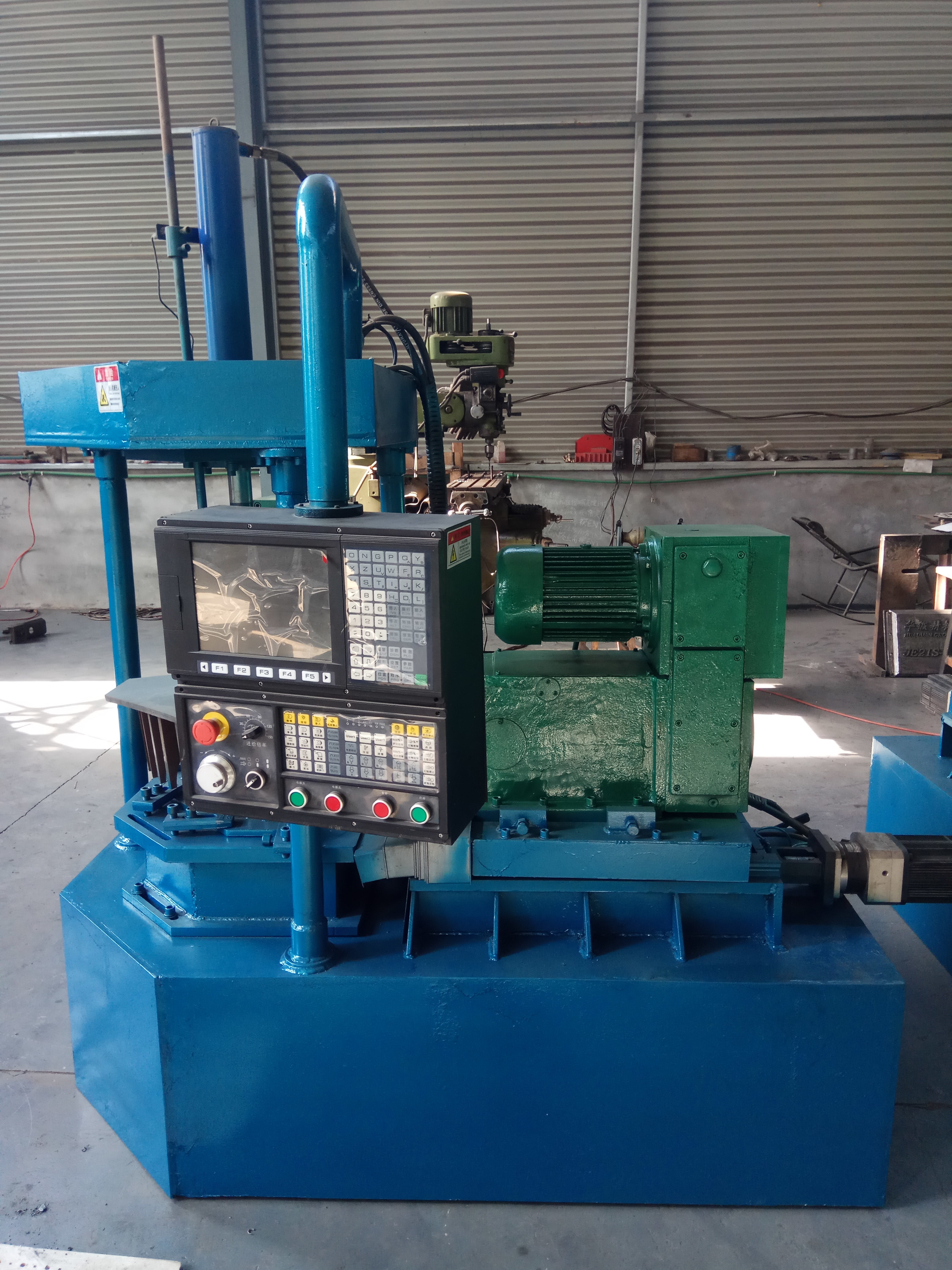 Pipe fitting Beveling Machine High Speed Easy Operation 1.8*1.8*2.3M