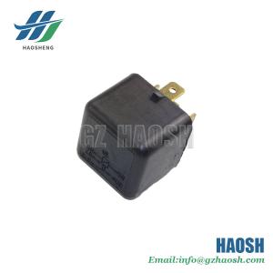 China Truck Parts Automotive Flasher Relay 12V 5 PIN For Isuzu NKR 8970609261 8970609260 8-97060926-1 8-97060926-0 wholesale