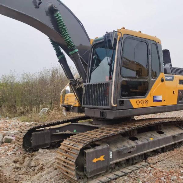 Quality Used Excavator Original VOLVO EC210D Secondhand Hydraulic 20ton Crawler Digger for sale