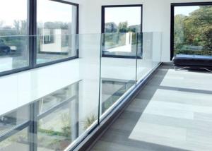 China Extra Clear Tempered Glass , Ultra White Tempered Glass Thickness 3mm~12mm wholesale
