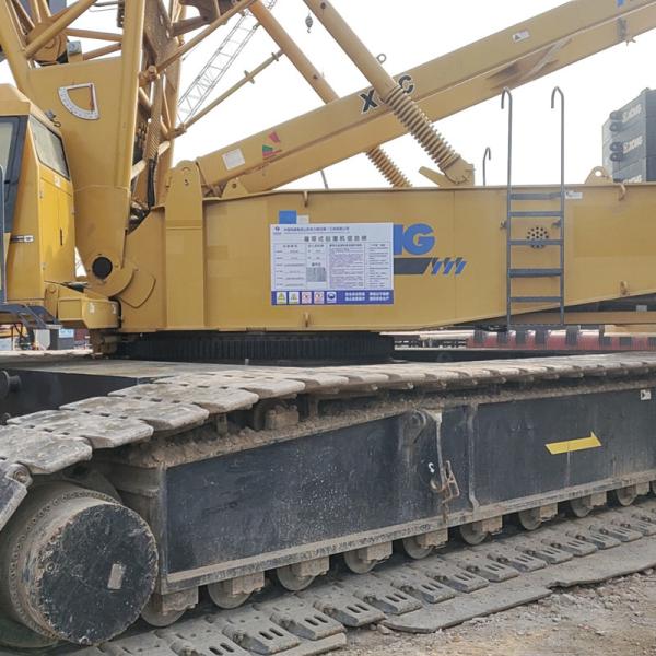 Quality Used 350T Lattice Boom Crawler Crane 2400t.M Lifting Equipment To Improve Work Efficiency for sale
