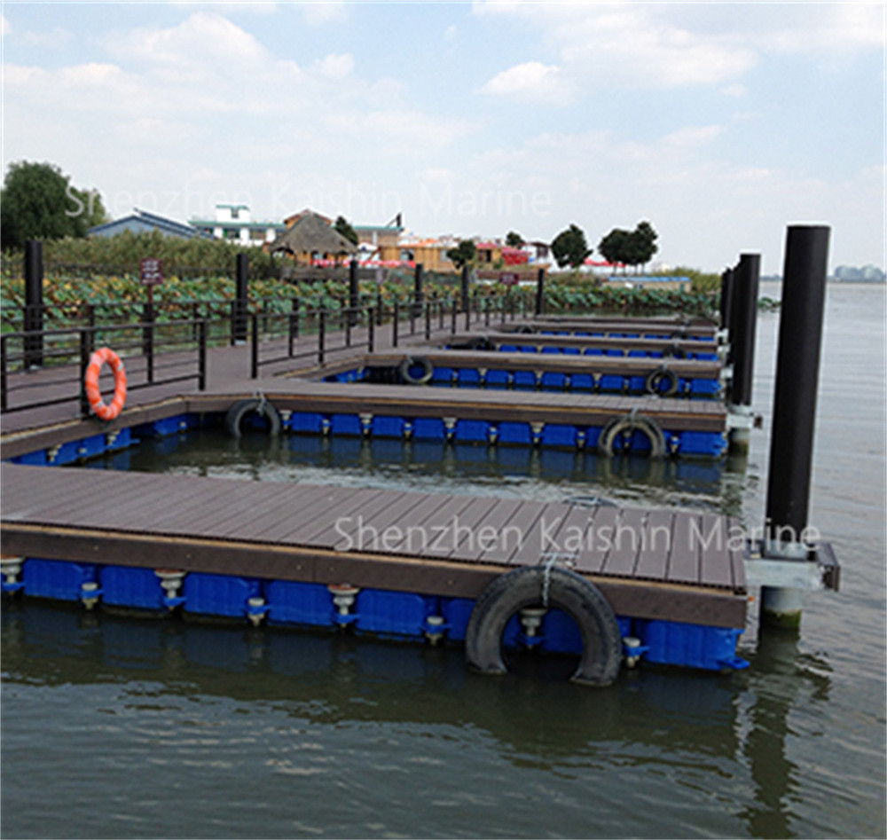 Lightweight Colorful HDPE Plastic EPS Foam Floating Cube Dock Floating Jet Ski Dock Pontoon