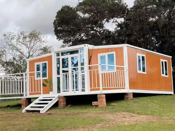 Quality 3.75 Tons Total Net Weight Expandable Container House with Galvanized Steel Sheet Roof and Polyurethane Foam Insulation for sale