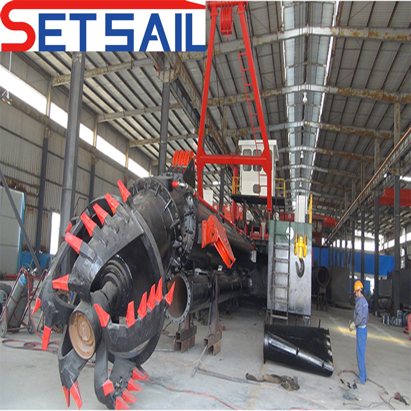 Made in China Factory 14inch Cutter Suction River Mud Dredger