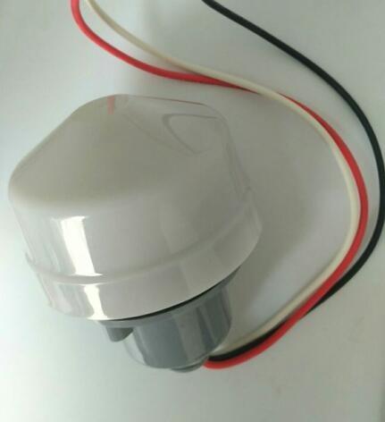 Light Control Sensor Switch For Sodium Or Mercury Or Matal Halogen Lamp 10-45Lux