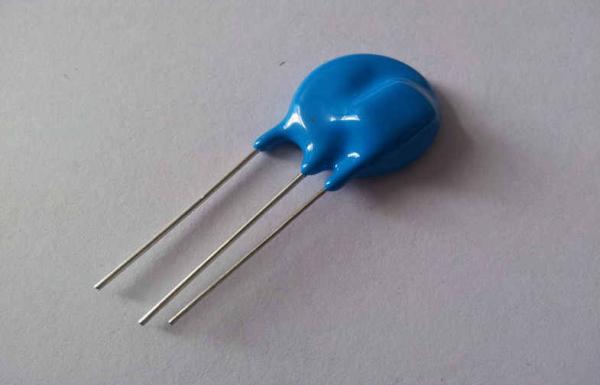 Quality 1 Watt 210V AC SPD 20D Thermally Protected Varistor / TMOV For Power Tap for sale