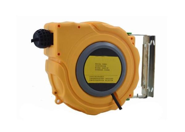 Quality Yellow Electric Cord Reel , 4 Core * 2.5 SQ Input Cable 1m Extension Cord Reel for sale