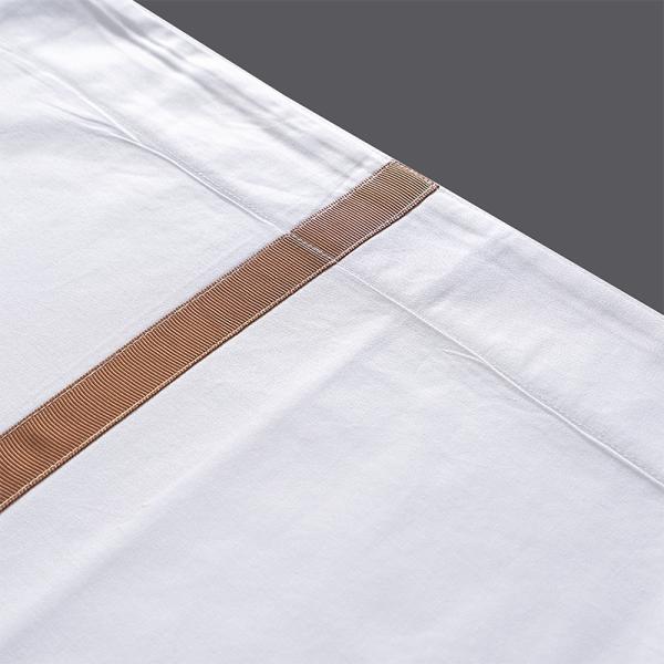 200TC Hotel Linen Bedding Set With Decoration Lines