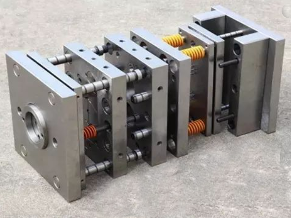 1 Million Shots Hasco DME H13 Injection Moulding Tool Making