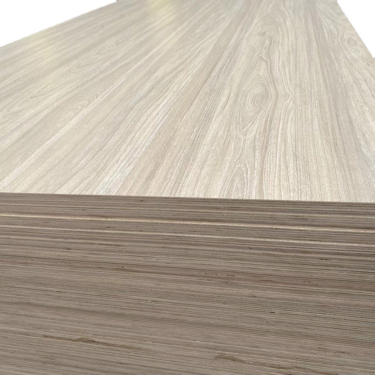 680-830KG/M3 Density White Melamine Laminated MDF Board for Furniture Industry