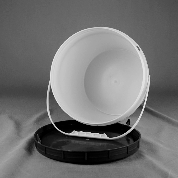 8L Tool Storage Bucket