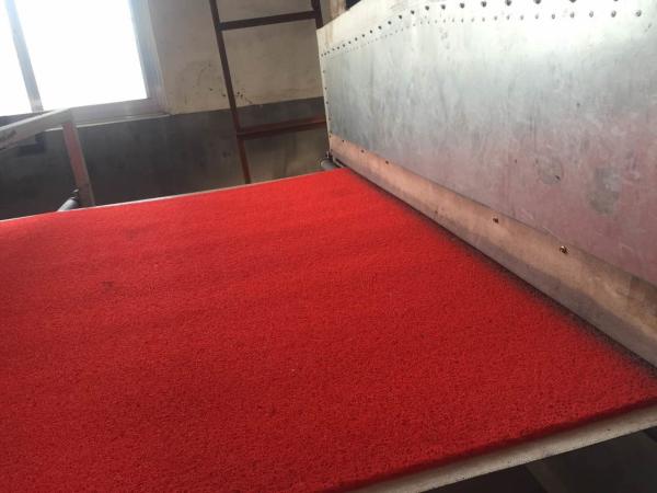 Quality Red Color Plastic Mat Making Machine Omron Temperature Controller CE Approved for sale
