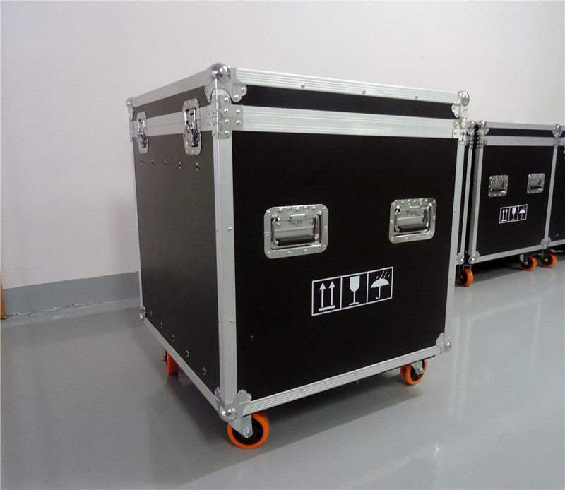 Lightweight P5.93 Common Cathode LED Display With Die Casting Aluminium Cabinet