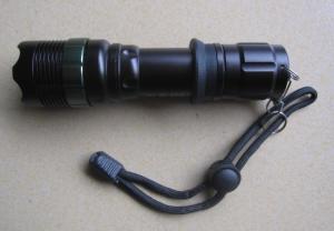 China High Performance Cree LED Flashlight , Rechargeable Led Flashlight Torch on sale