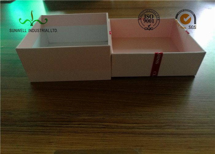 Delicate Ribbon Bow Attached Color Cosmetic Packaging Boxes Square Shape