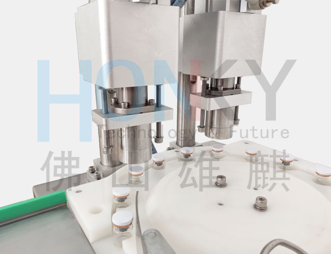Desktop Automatic 10ml Vial Rotary Capping Machine With Dual Head Cap Crimping