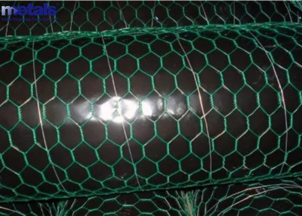 Quality Corrosion Resistant Pvc Coated Hexagonal Wire Mesh 1/2" For Animal Husbandry for sale