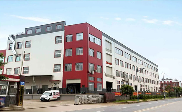 Guangzhou Yishun Machinery Equipment Co Ltd is a company specializing in the research, development, production and sales of machinery and equipment. The company is committed to providing high-quality, high-performance and high-efficiency mechanical equipment solutions for different industries. The company has a dynamic and creative R&D team who constantly pursue technological innovation and constantly introduce new products, making our products widely used and recognized in the market. The company's main products include fuel injectors and diesel engine series mechanical equipment, covering the needs of different industries such as automobiles and industrial machinery. We have always adhered to customer demand-oriented, constantly improved product quality and services, and won the trust and support of our customers. Based on the principle of "quality first, customer first", the company continues to improve its strength and competitiveness. We will continue to provide our customers with more high-quality and professional services.
