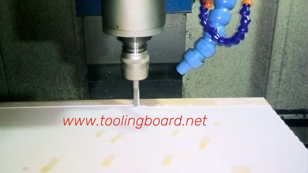 Styling,Modeling,Tooling Boards technical data overview, including various model, density and hardness
