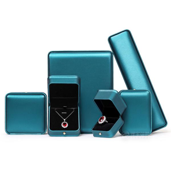 Crown Waist Ring Box Custom Leather Jewelry Box Bracelet Jewelry Hand String Packaging Box Necklace Box High-End
