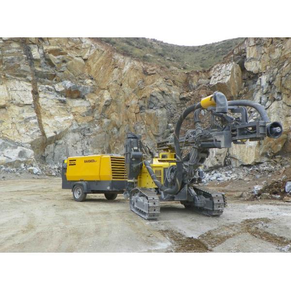 XAVS206C Atlas Copco Industrial Portable Air Compressor 14 bar 12.5 M³ / Min Capacity Light Weight XAVS206C
