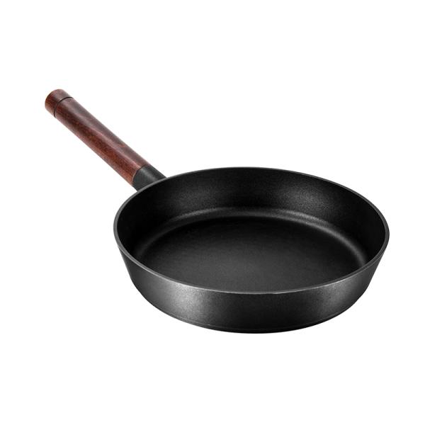 Non Stick Stir Frying Pan Wok Pressure Casting Corrosion Resistant With 20cm Handle