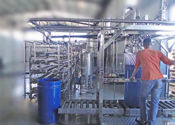 Quality PET / PP  Aseptic Filling Equipment 380V Man - Machine Interface And PLC Control for sale