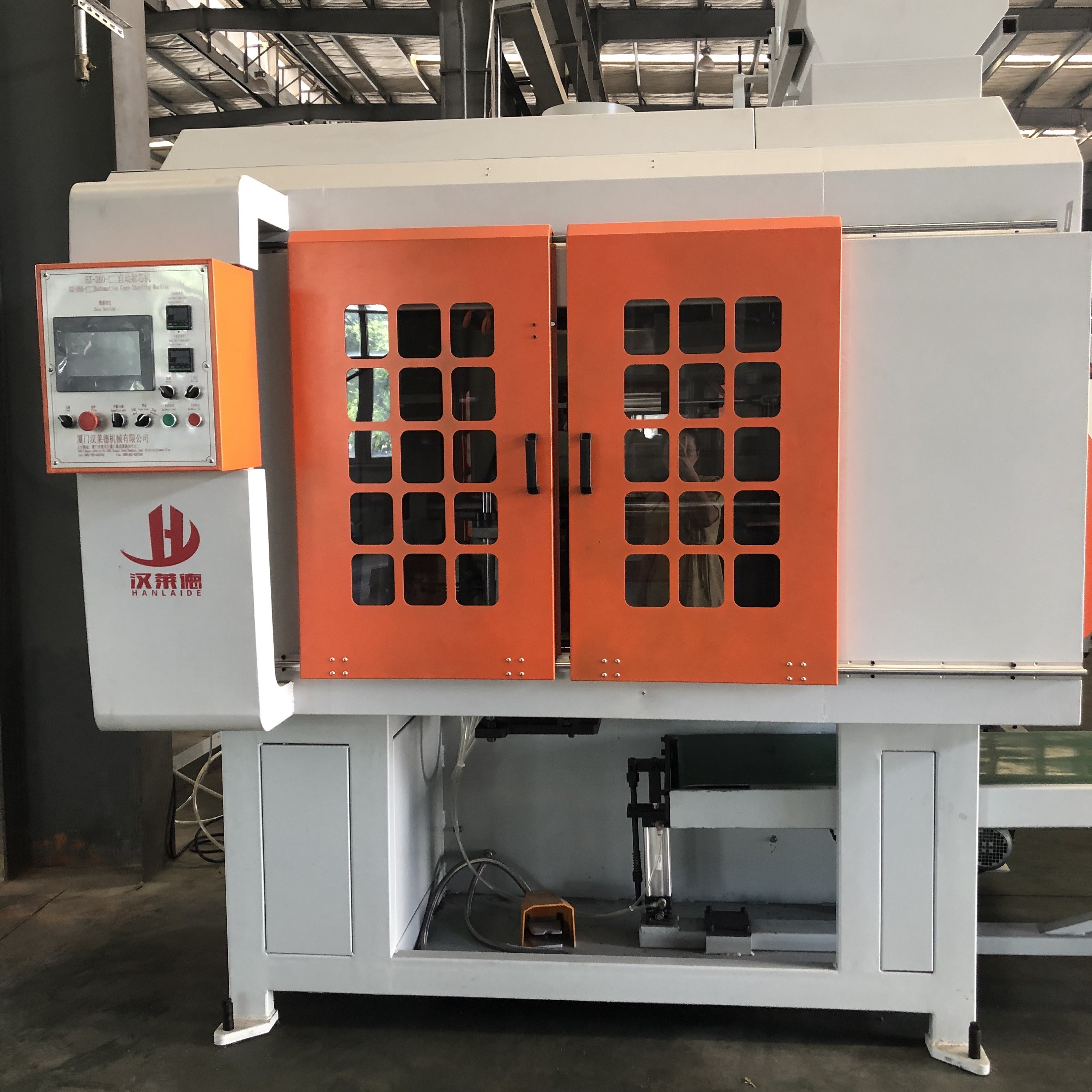 Sand Core Shooter Machine Core Making Machine With Automatic Blow Head Sand Loading