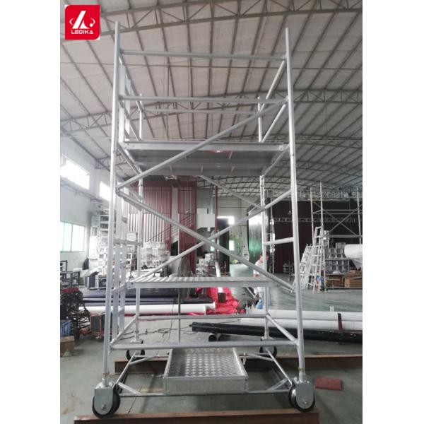 3.5M Mobile Aluminum Scaffolding Tower Working Bench Outside