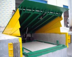 China Powder Coated Loading Dock Leveler Safety Chains 10 000-20 000 Lbs Mechanical Installation Hydraulic Dock Platform wholesale