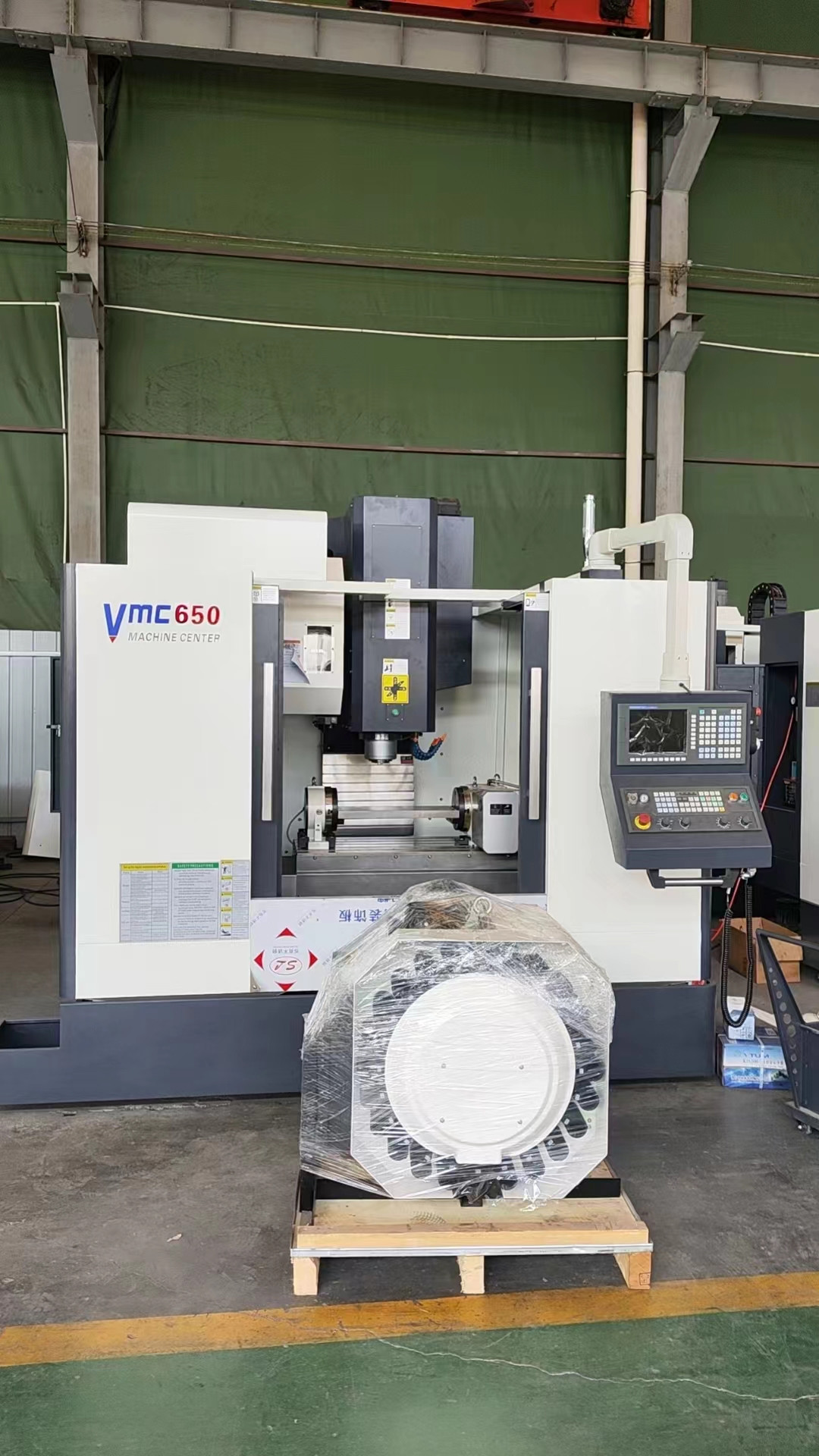 Automatic Cnc Milling Machine Vmc650 Bridge Type 4 Axis