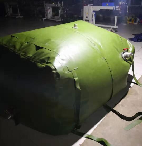 Quality Durable 3m3 Fuel Storage Tanks Folded TPU Coated Inflatable Fuel Tank High Strength Material for sale