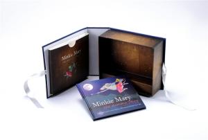 China Gloss Lamination Rigid Cardboard Box , Cardboard Gift Packaging Box For Story Book wholesale