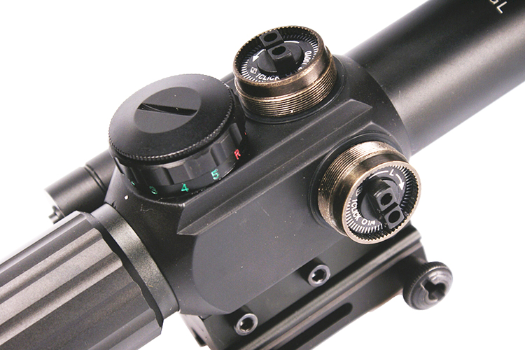M6 Tactical Red/Green Sight with 4X Magnification and Red Laser Lightweight 435g