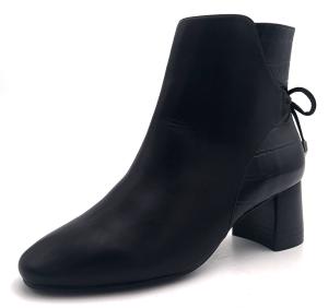 China Autumn Winter Womens High Boots With High Heel Solid Pattern wholesale