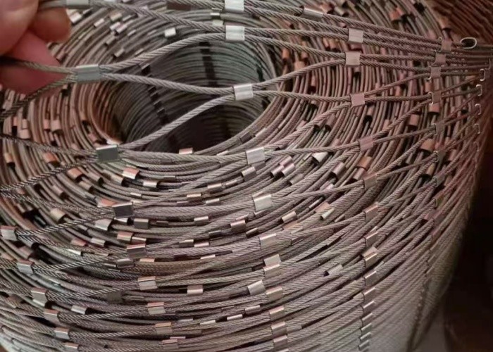 1.5mm Stainless Steel Rope Net Cable Mesh 35mm For School Safety Fence