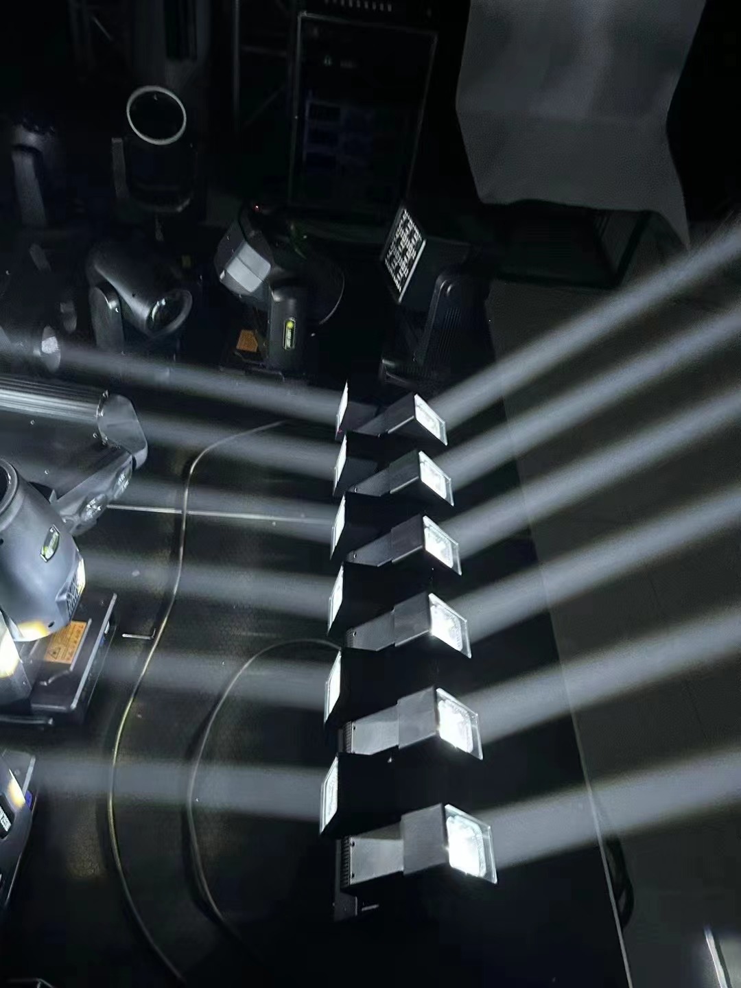 12 Heads LED Bar Moving Head Light 3in1 Wave Beam Lighting For Stage Lighting